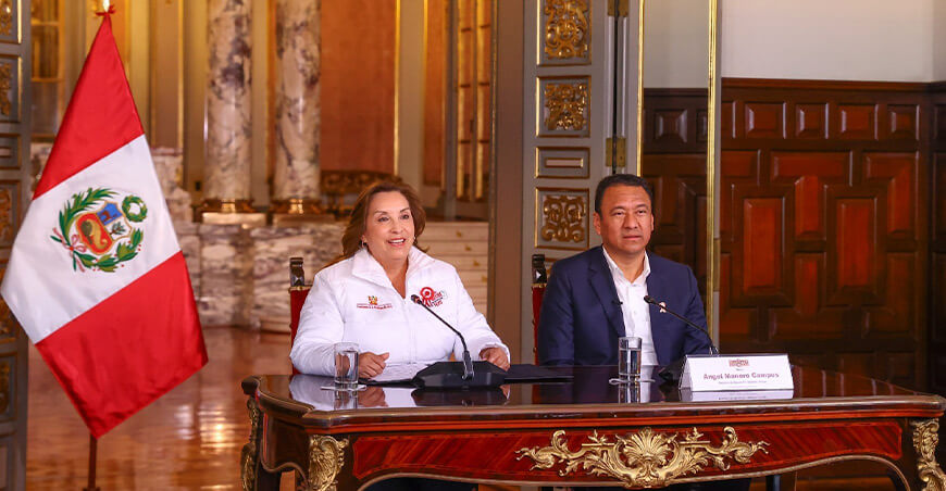 Presidenta Boluarte anuncia adquisición de 1000 tractores para ser distribuidos a agricultores de zonas vulnerables del país