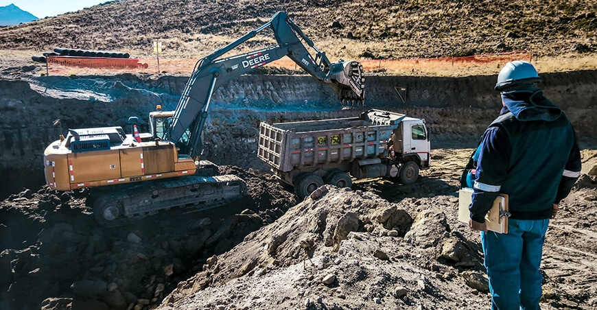Inspeccionan trabajos para la construcción de la represa Calacala en Cairani Tacna Perú