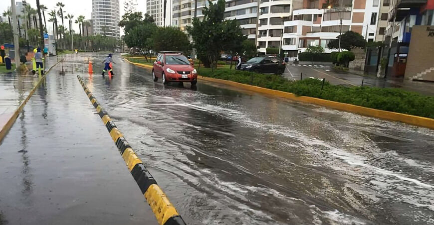 Lluvias en Lima evidencian falta de drenaje y elevan riesgo de huaicos e inundaciones