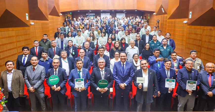 Midagri presentó el primer programa de financiamiento con 0 % de interés para productores de café y cacao