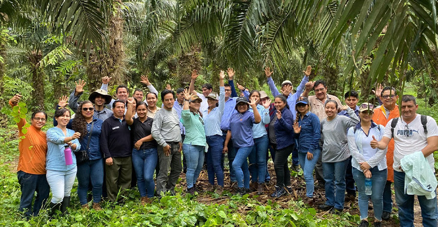 Universidad Nacional de Ucayali realizó pasantía de maestría ambiental en Ocho Sur