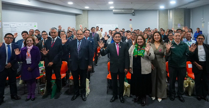 Funcionarios de 21 regiones fortalecen gestión del fondo Procompite en taller intergubernamental