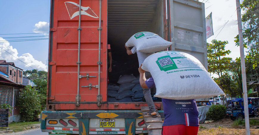 Productores de Ucayali y Huánuco vendieron 68 TM de cacao ecológico a la empresa La Ibérica