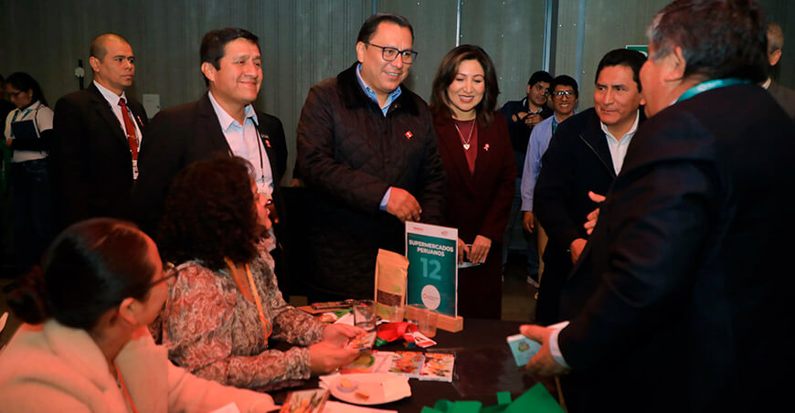 Rueda de Negocios Nacional productores de cacao Devida Perú