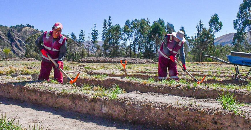 Inician trabajos para recuperar 3000 hectáreas degradadas en Ocongate Cusco Perú