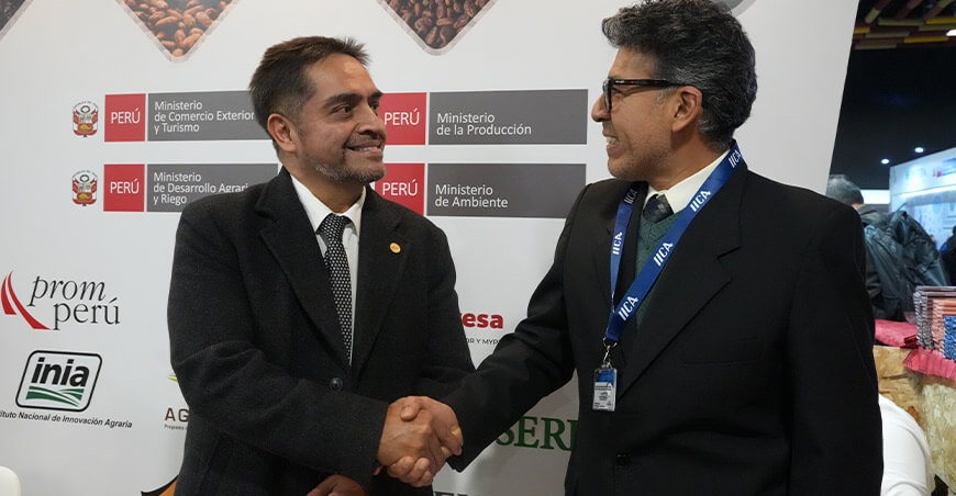 Serfor impulsó la formalización de cacaoteros y cafetaleros en el Salón del Cacao y Chocolate 2025