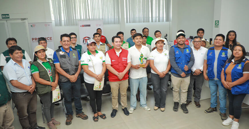 Cinco cafetaleros del Vraem clasificaron a la Taza de Excelencia Perú Devida