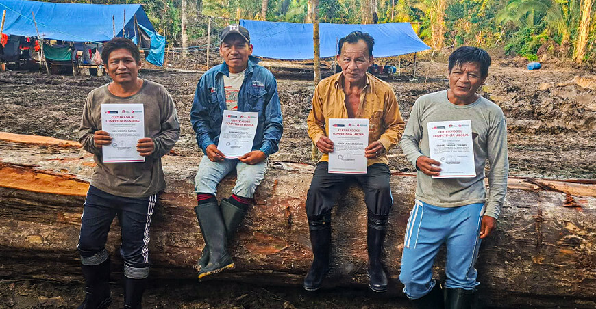 Primera promoción de operadores de motosierras es certificada en Loreto ITP Perú