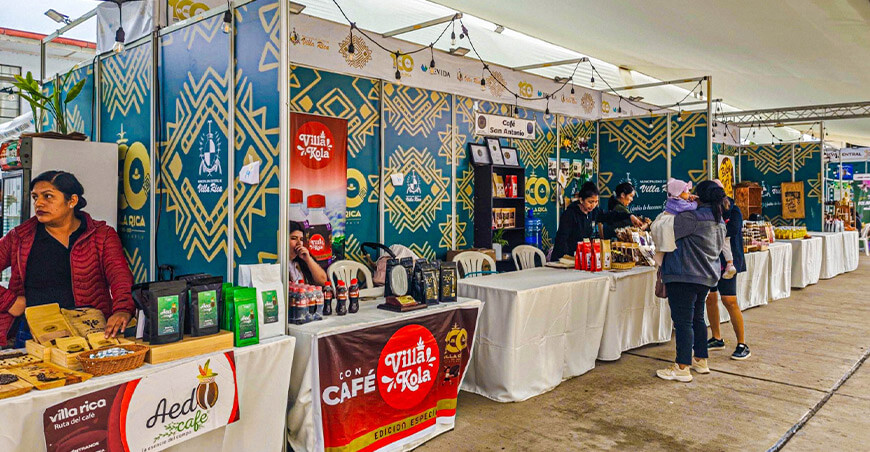 Productores generaron ventas por S/173 673 en la “Feria Centenario” de Villa Rica Pasco Perú Devida