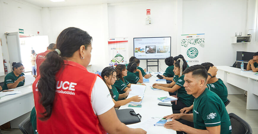 
Inician formación de catadores de cacao y chocolate en el Vraem para fortalecer la calidad del producto
 Devida Vraem Perú