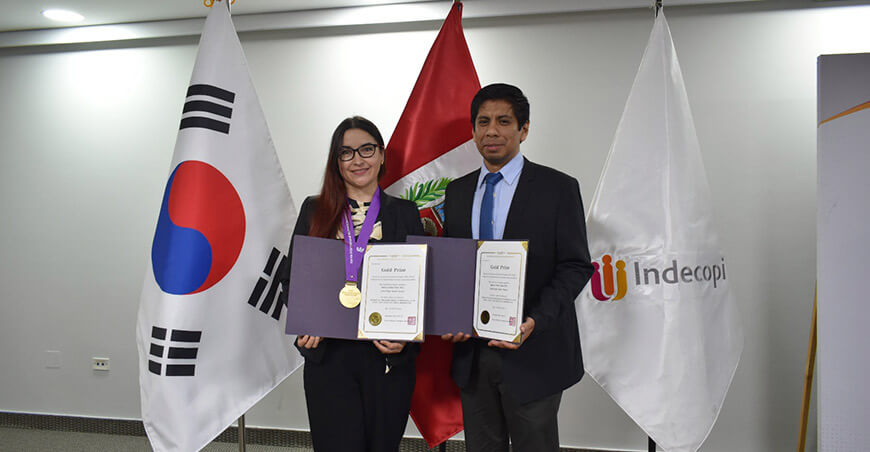 Investigadores peruanos son reconocidos en Corea del Sur por innovador proyecto de bioplásticos