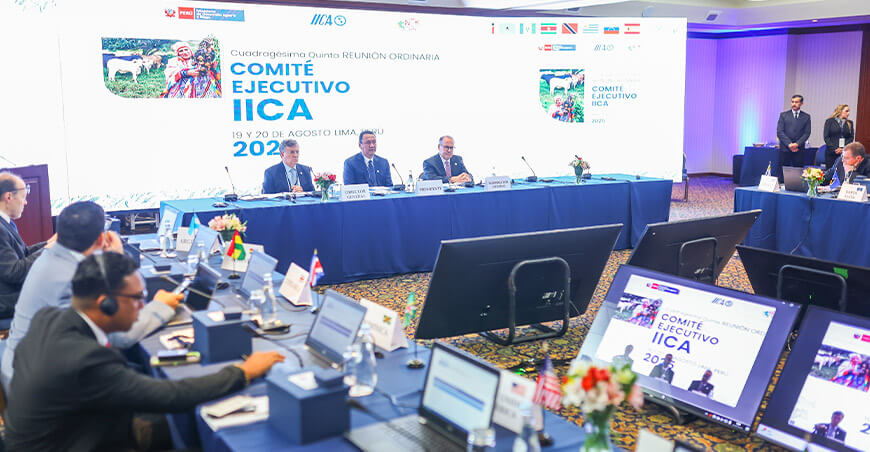 Inician 45º Reunión Ordinaria del Comité Ejecutivo del IICA y Perú hace énfasis en la producción ganadera