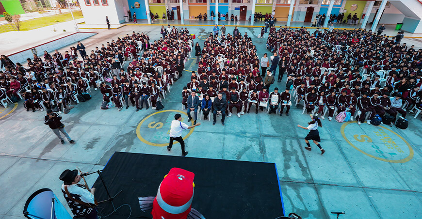 Sanipes designó a 10 líderes escolares para promover la inocuidad y prevenir enfermedades alimentarias Lima Perú