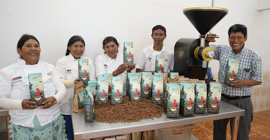 caficultor Marco Toque Puma, de Puno Perú,ganó medalla Gourmet de Plata en concurso internacional de cafés en Francia
