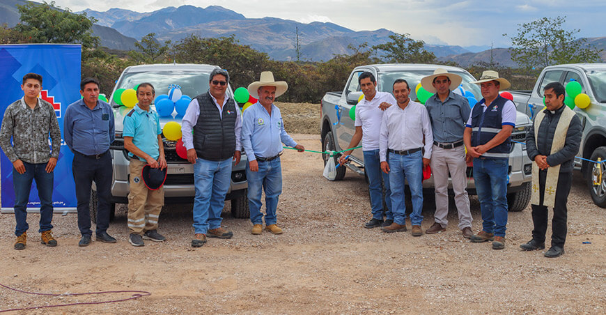 Entregaron camionetas para fortalecer el proyecto de Siembra y Cosecha de Agua en San Marcos Cajamarca Perú