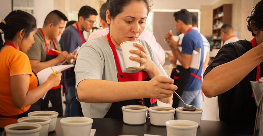 Central Café y Cacao abre inscripciones para 90 becas del Programa de Formación en Barismo en Lima