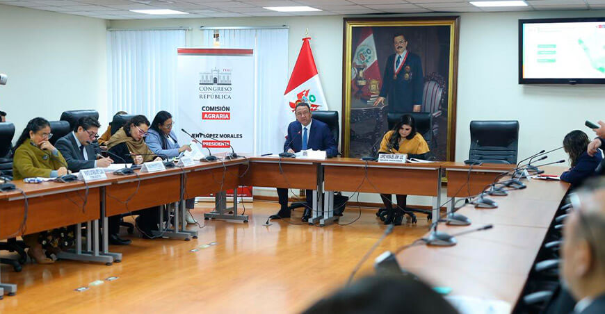Comisión Agraria del Congreso, el ministro de Desarrollo Agrario y Riego, Angel Manero