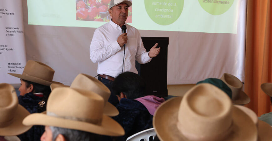 Cultivida capacita a productores de papa en La Libertad para promover un agro sostenible