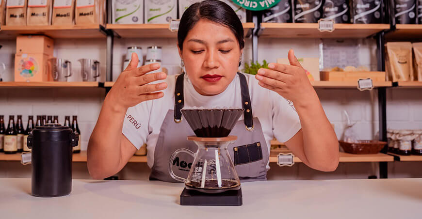 Laboratorio de Café Moali desarrolla primer método sostenible de filtrado de café en el Perú