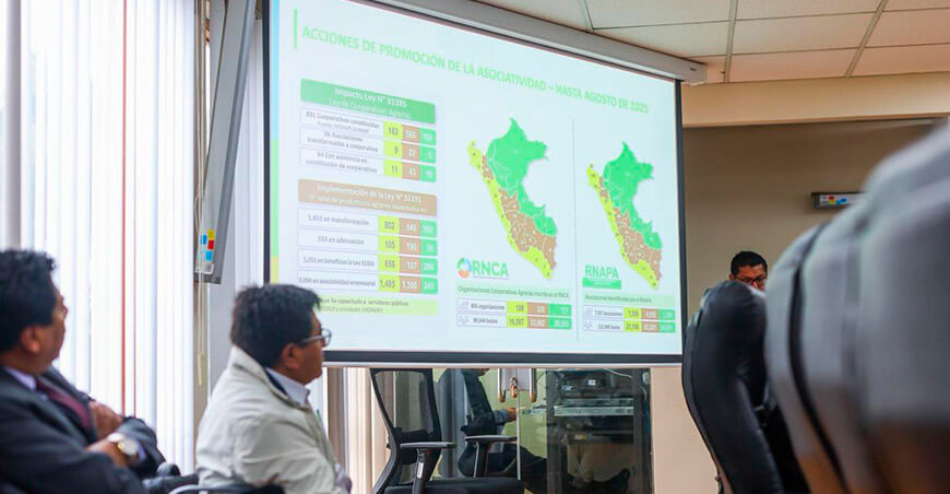Avances en proyectos hídricos y sectoriales beneficiarán a más de 2 millones de productores