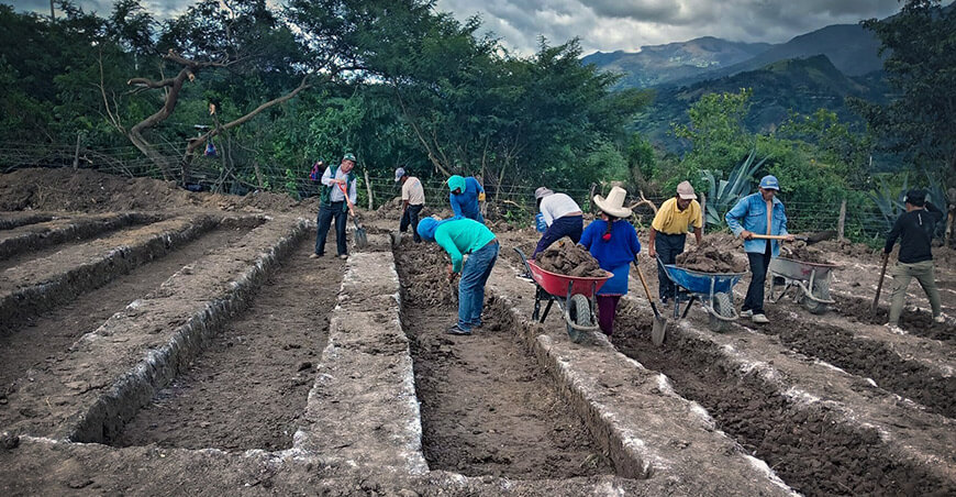 Proyecto de recuperación hídrica beneficiará a 1577 pobladores de Piura Agro Rural Perú