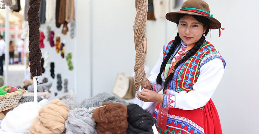 artesanía textil artesana textil fibra alpaca Perú