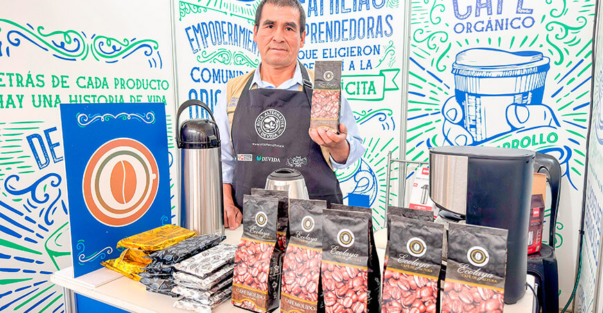 Cafés cusqueños del desarrollo alternativo clasifican a la etapa final de la Golden Cup Perú 2025 Devida Perú