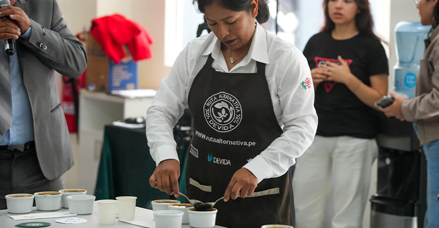 Devida promueve rueda de catación de los mejores cafés del Alto Huallaga Huánuco Perú