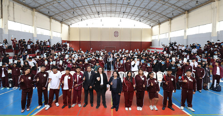 Sanipes nombró a 10 líderes escolares de inocuidad y sensibilizó a 600 estudiantes con teatro educativo