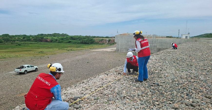 Contraloría detecta presunta responsabilidad penal en 12 funcionarios por irregularidades en obra del PE Chira Piura
