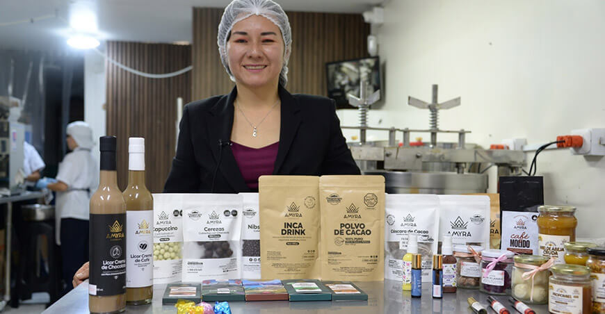 Aida Mino es fundadora de la empresa Amyra Chocolates Pasco Perú