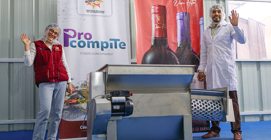Fortalecen la producción vitivinícola en Uchumayo con moderna maquinaria Arequipa Perú