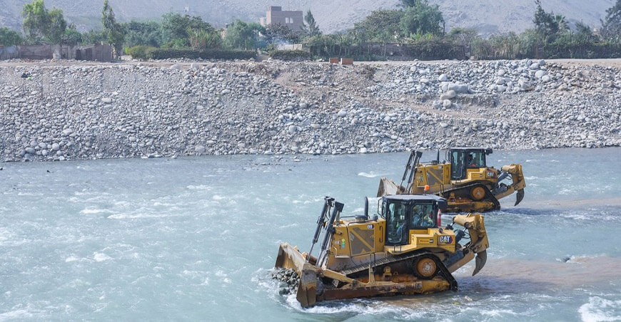 Realizarán trabajos de limpieza y descolmatación en 26 nuevos puntos críticos del río Rímac Lima