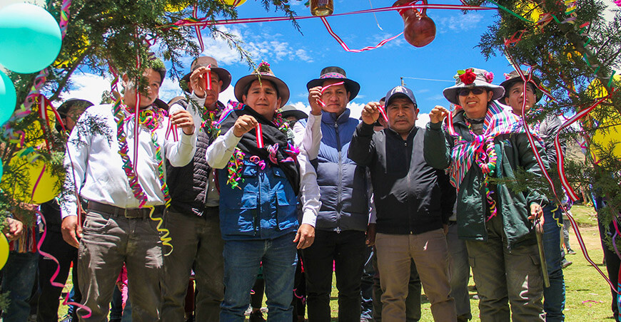 Inicia ejecución de proyecto de riego integrado en beneficio de Taccata, Umasi y Chacralla Ayacucho PESCS Midagri Perú