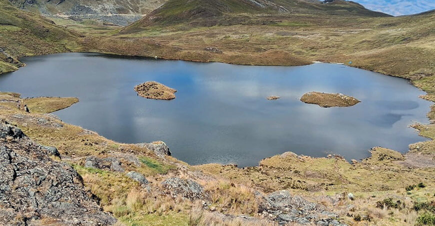 Sierra Azul qochas Huánuco Perú