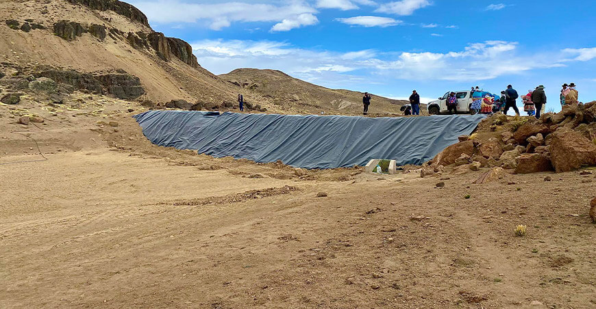 Fortalecen la seguridad hídrica con nuevos diques en San Juan de Tarucani Arequipa Perú