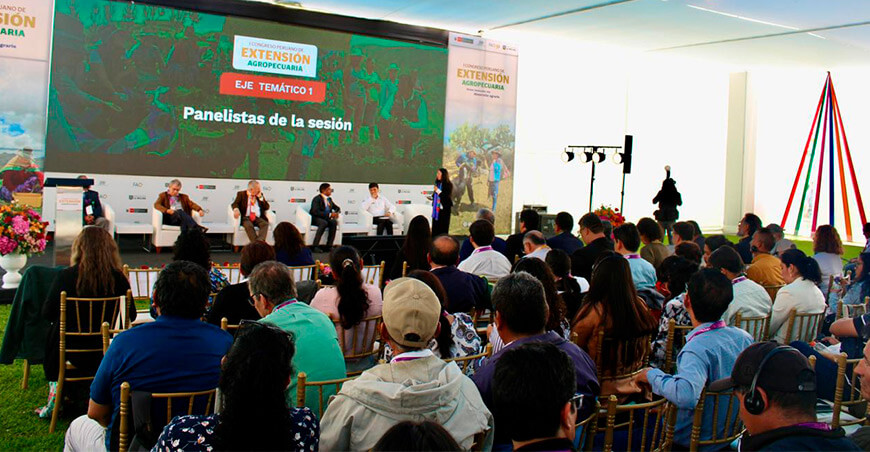 Primer Congreso de Extensión Agropecuaria reúne a productores, estudiantes y especialistas del agro