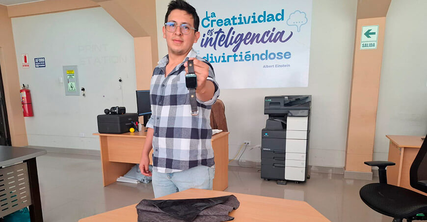 startup Hope Biocuero  convierte residuos de café y aguaymanto en biocuero sostenible Huánuco Perú