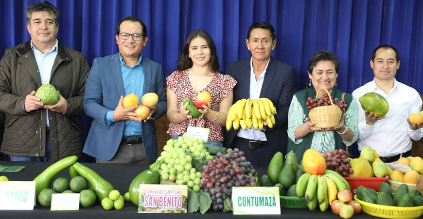Feria Regional de la Fruta Cajamarca Perú