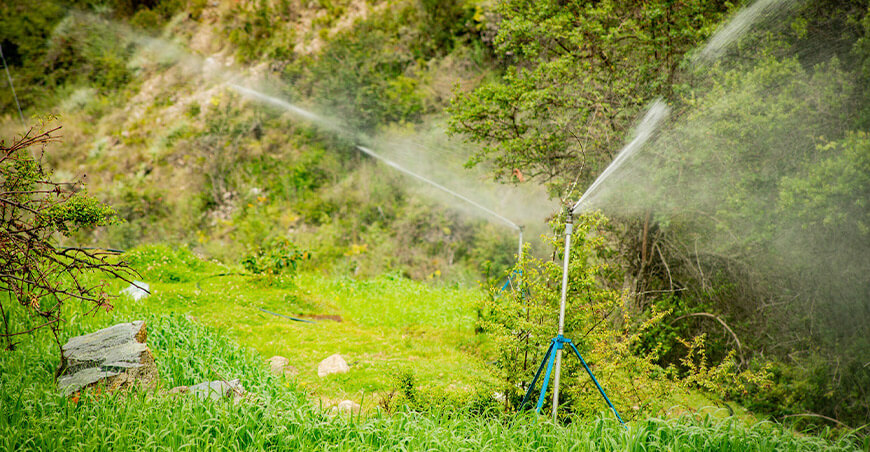 agricultura familiar en Machupicchu riego por aspersión Cusco