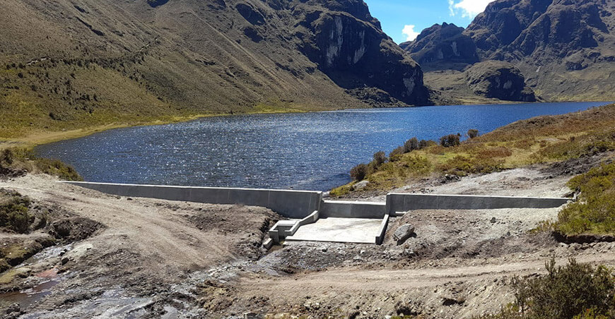 Sierra Azul qochas Perú