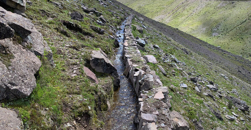 Backus y Cusqueña recuperan 69.5 km de amunas que infiltran más de 13.5 millones de m³ de agua Perú