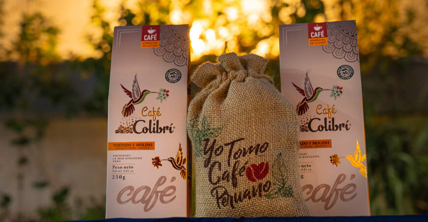 Inauguraron cafetería Colibrí Coffee de la Cooperativa Agraria Yuraq Yaku Ayacucho Perú Devida