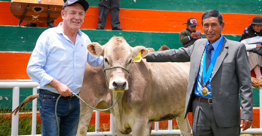 Entregaron bienes valorizados en S/657 000 a productores de 16 centros poblados Junín Perú