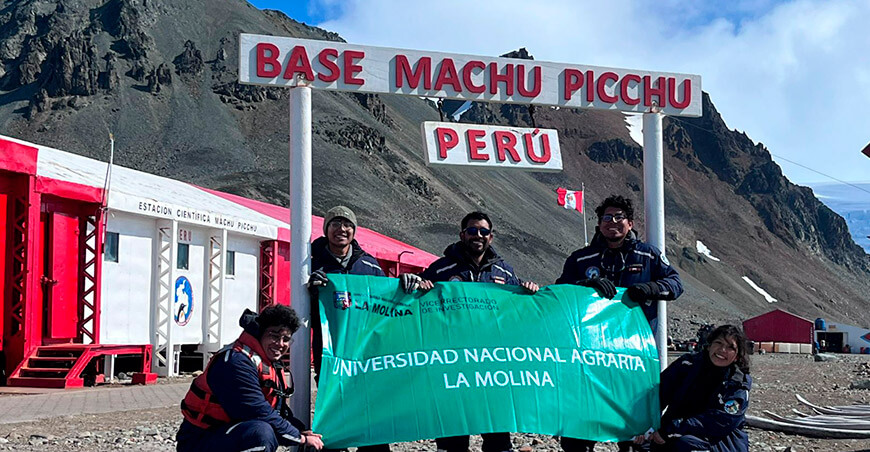 investigadores de la UNALM buscan compuestos con potencial anticancerígeno y antimicrobiano en la Trigésima Segunda Expedición Científica del Perú en la Antártida