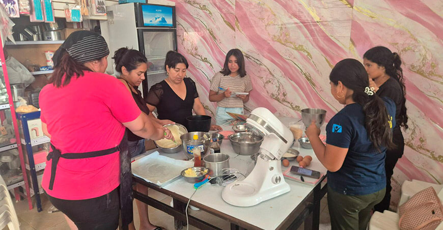 Impulsan reconversión laboral en cinco ciudades para fortalecer emprendimientos sostenibles Minam Perú