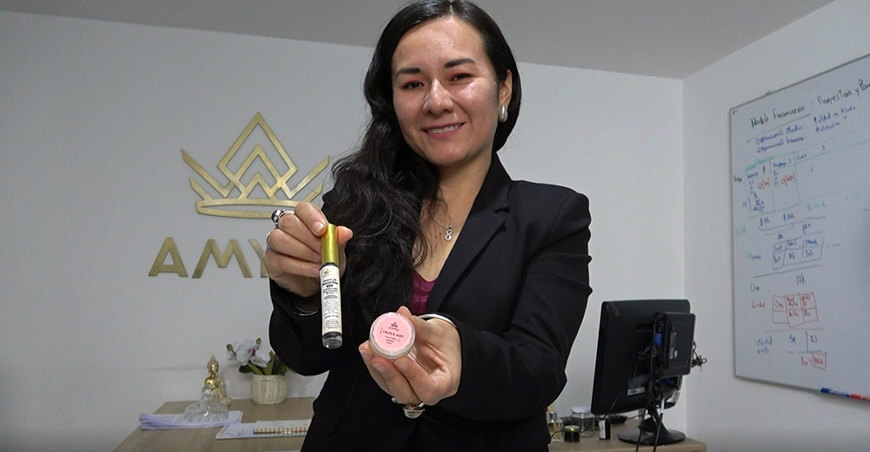 Emprendedores ofrecen innovadores obsequios para incrementar ventas en San Valentín