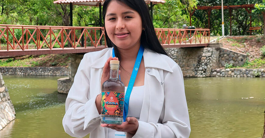 Ecomachine produce vodka de papa nativa con tecnología agroindustrial validada por ProInnóvate Huánuco Perú