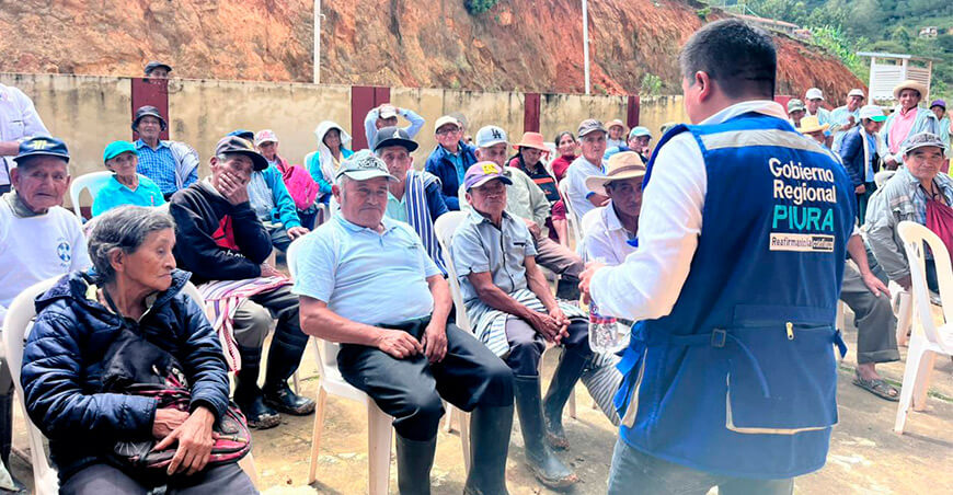 Productores refuerzan conocimientos en fertilización para mejorar la producción de café Huarmaca Piura Perú