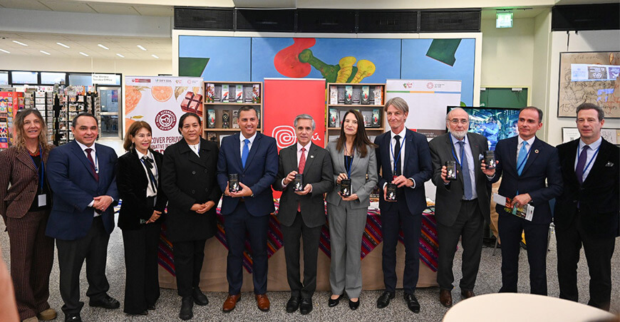 Devida Perú Cafetaleras de Pasco y empresa privada presentan café peruano en Austria